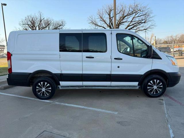 2016 Ford Transit w/60/40 Side Door w/RWB