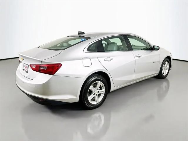 2022 Chevrolet Malibu FWD 1FL