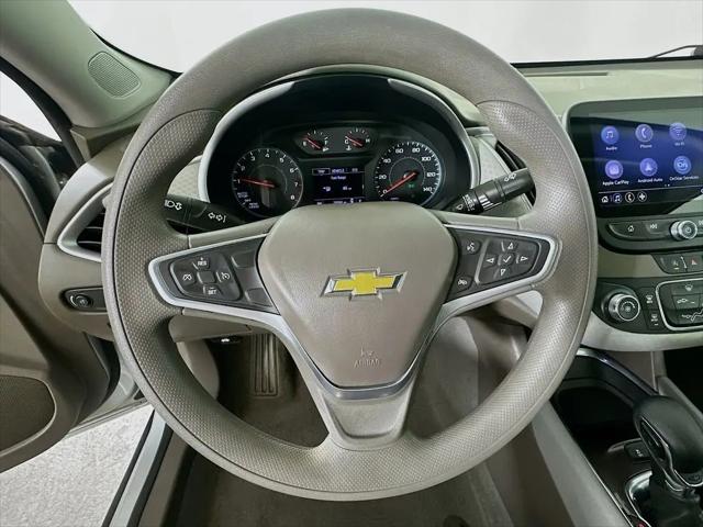 2022 Chevrolet Malibu FWD 1FL