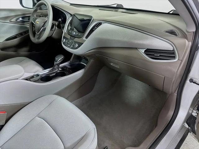 2022 Chevrolet Malibu FWD 1FL