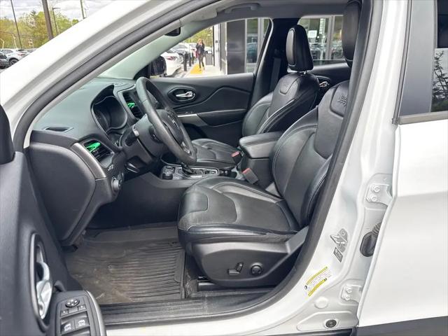 2022 Jeep Cherokee Latitude Lux 4x4