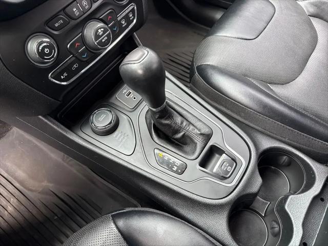 2022 Jeep Cherokee Latitude Lux 4x4