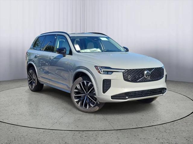2026 Volvo XC90 Ultra Dark Theme, B6 AWD Gas (mild hybrid), Gasoline, 7 Seats for sale in Fort Myers, FL