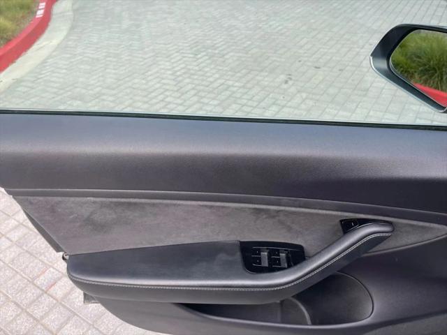 2020 Tesla Model 3 Standard Range Plus Rear-Wheel Drive