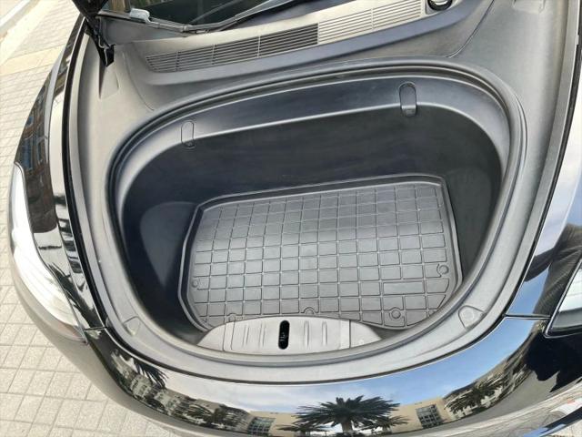 2020 Tesla Model 3 Standard Range Plus Rear-Wheel Drive