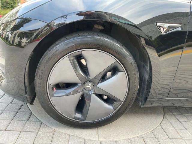 2020 Tesla Model 3 Standard Range Plus Rear-Wheel Drive