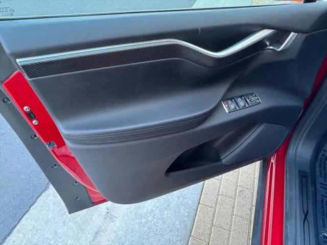 2019 Tesla Model X 75D