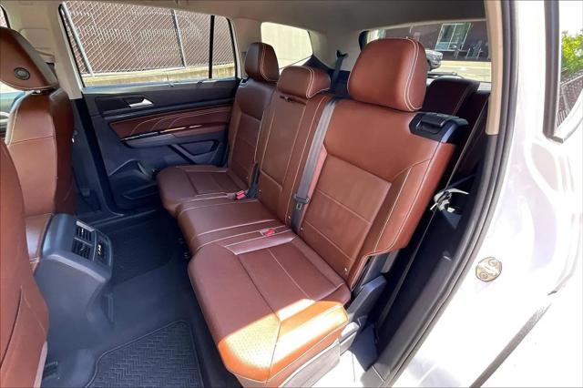 2023 Volkswagen Atlas 3.6L V6 SE w/Technology