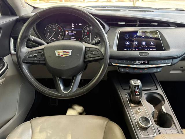 2019 Cadillac XT4 Premium Luxury