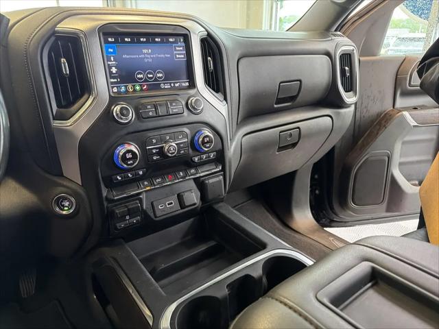 2021 GMC Sierra 1500 4WD Crew Cab Short Box SLT