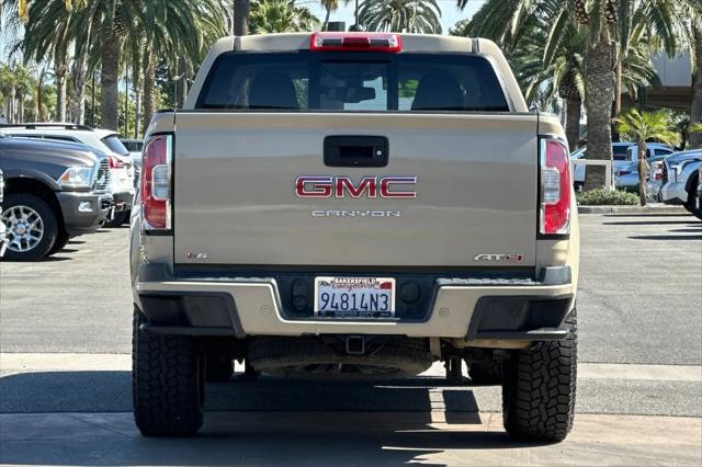 2022 GMC Canyon 4WD Crew Cab Short Box AT4 - Leather
