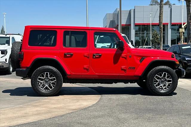2025 Jeep Wrangler 4-Door Sahara 4x4