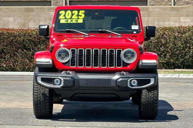 2025 Jeep Wrangler 4-Door Sahara 4x4
