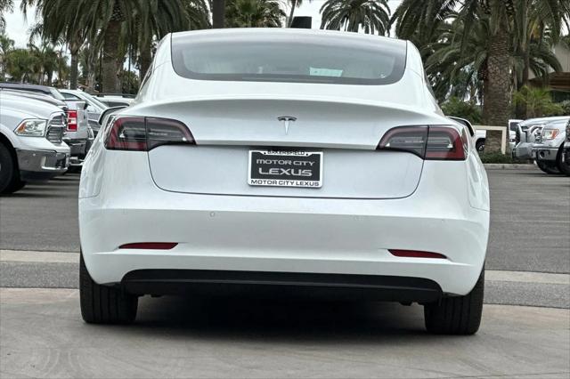 2020 Tesla Model 3 Standard Range Rear-Wheel Drive