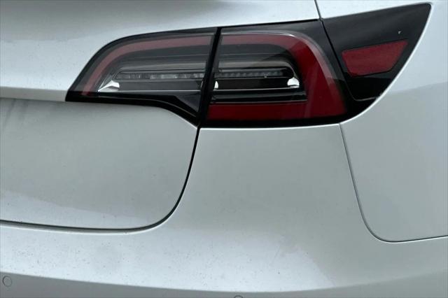 2020 Tesla Model 3 Standard Range Rear-Wheel Drive
