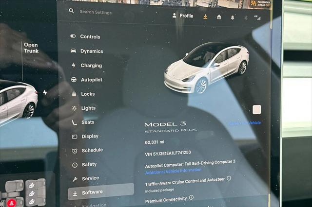 2020 Tesla Model 3 Standard Range Rear-Wheel Drive