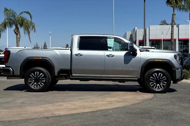 2025 GMC Sierra 2500HD 4WD Crew Cab Standard Bed Denali Ultimate