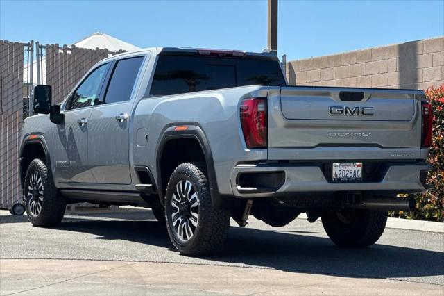 2025 GMC Sierra 2500HD 4WD Crew Cab Standard Bed Denali Ultimate