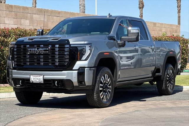 2025 GMC Sierra 2500HD 4WD Crew Cab Standard Bed Denali Ultimate