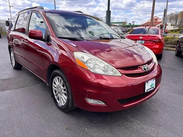 2010 Toyota Sienna XLE