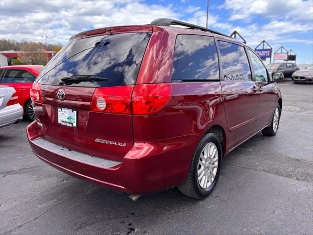 2010 Toyota Sienna XLE