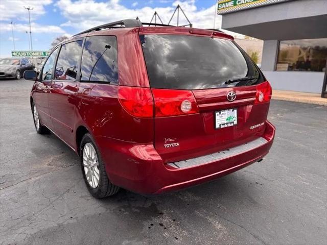 2010 Toyota Sienna XLE