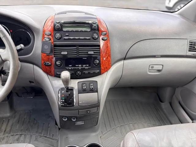 2010 Toyota Sienna XLE