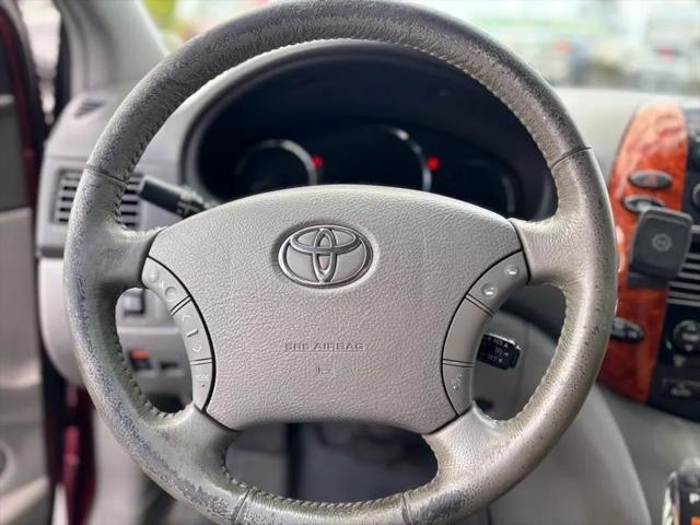 2010 Toyota Sienna XLE