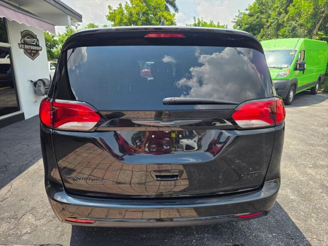 2018 Chrysler Pacifica Limited
