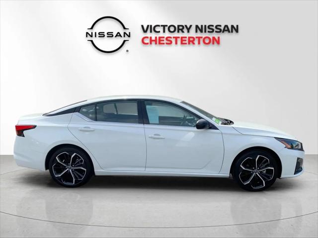 2025 Nissan Altima SR FWD