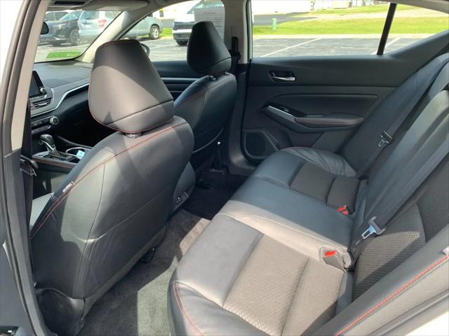 2025 Nissan Altima SR FWD