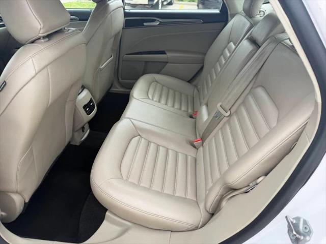 2020 Ford Fusion SEL
