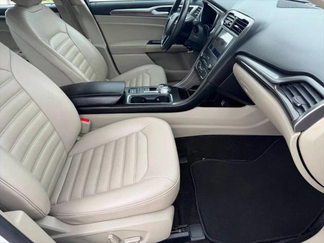 2020 Ford Fusion SEL