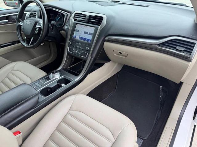 2020 Ford Fusion SEL