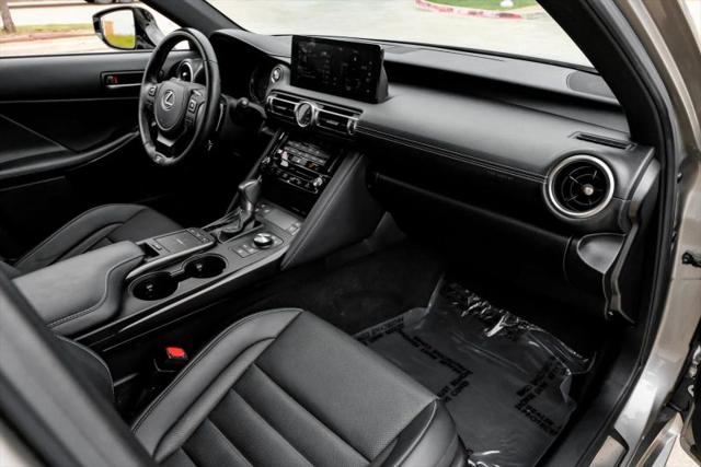 2022 Lexus IS 350 F SPORT