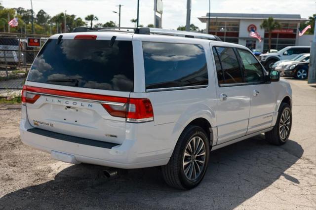 2015 Lincoln Navigator L Base
