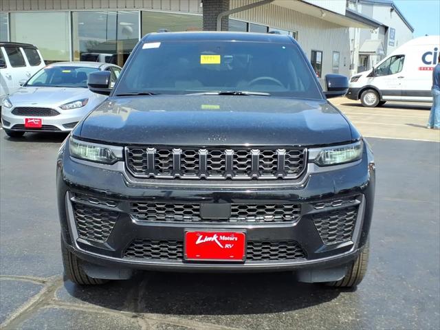 2026 Jeep Grand Cherokee L Altitude 4x4