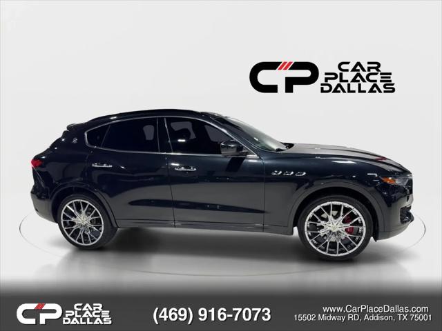 2017 Maserati Levante Standard