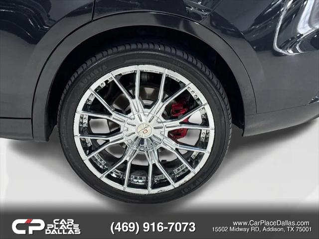 2017 Maserati Levante Standard