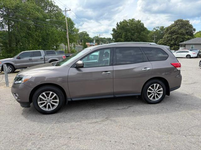 2014 Nissan Pathfinder SV