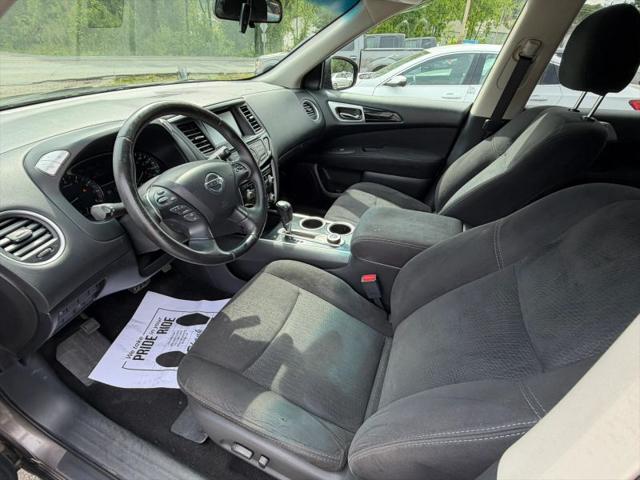 2014 Nissan Pathfinder SV