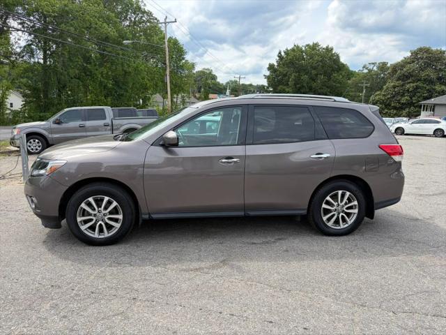 2014 Nissan Pathfinder SV