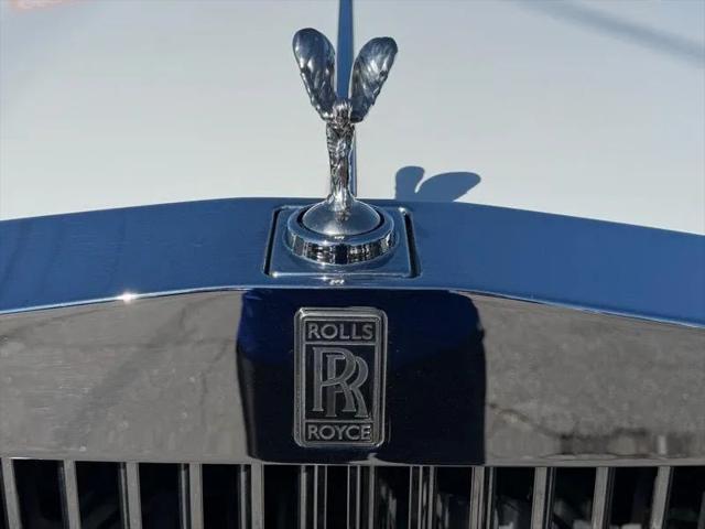 2006 Rolls-Royce Phantom Base