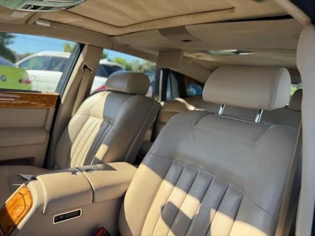 2006 Rolls-Royce Phantom Base
