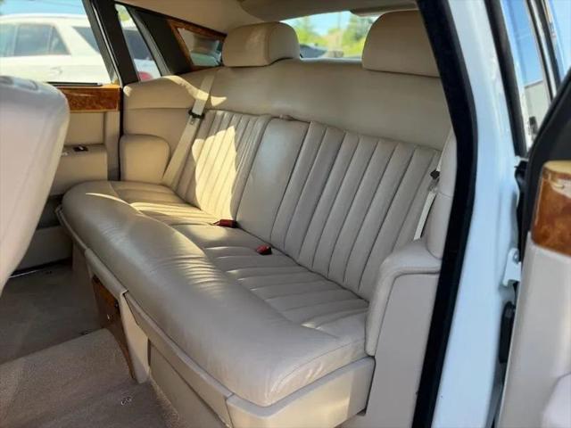 2006 Rolls-Royce Phantom Base