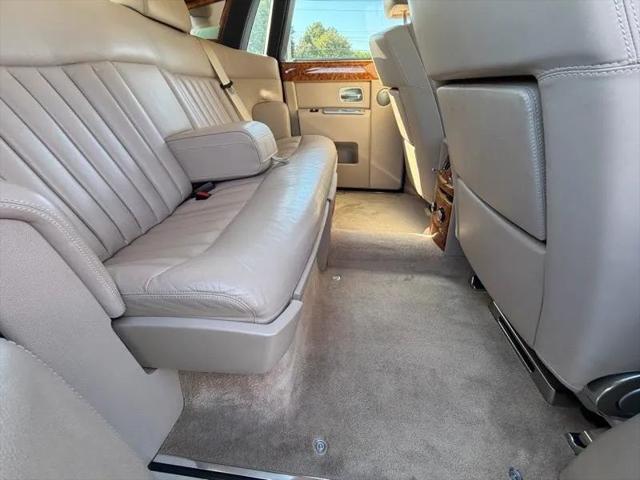 2006 Rolls-Royce Phantom Base