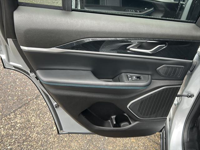 2024 Jeep Grand Cherokee Trailhawk