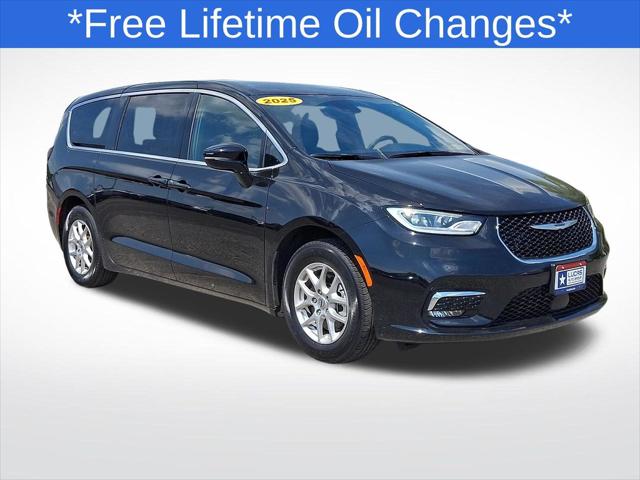 2025 Chrysler Pacifica Select for sale in Lumberton, NJ