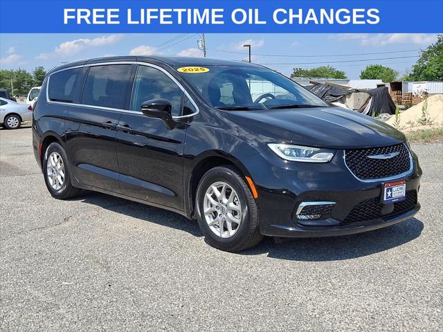 2025 Chrysler Pacifica Select for sale in Lumberton, NJ