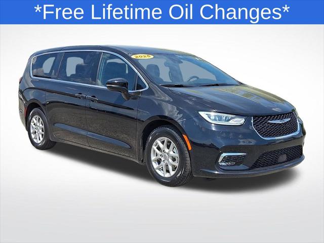 2025 Chrysler Pacifica Select for sale in Lumberton, NJ